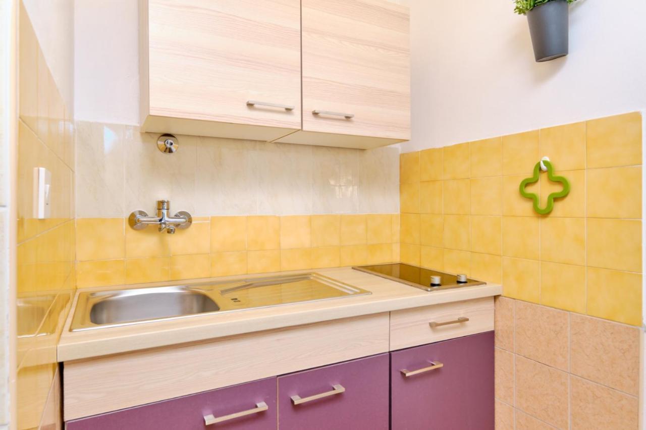 Apartments Vanda Mali Lošinj Eksteriør billede