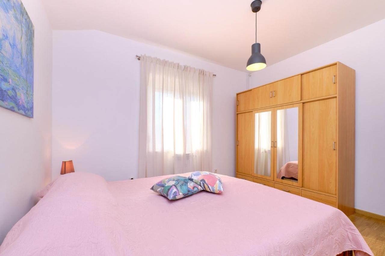 Apartments Vanda Mali Lošinj Eksteriør billede