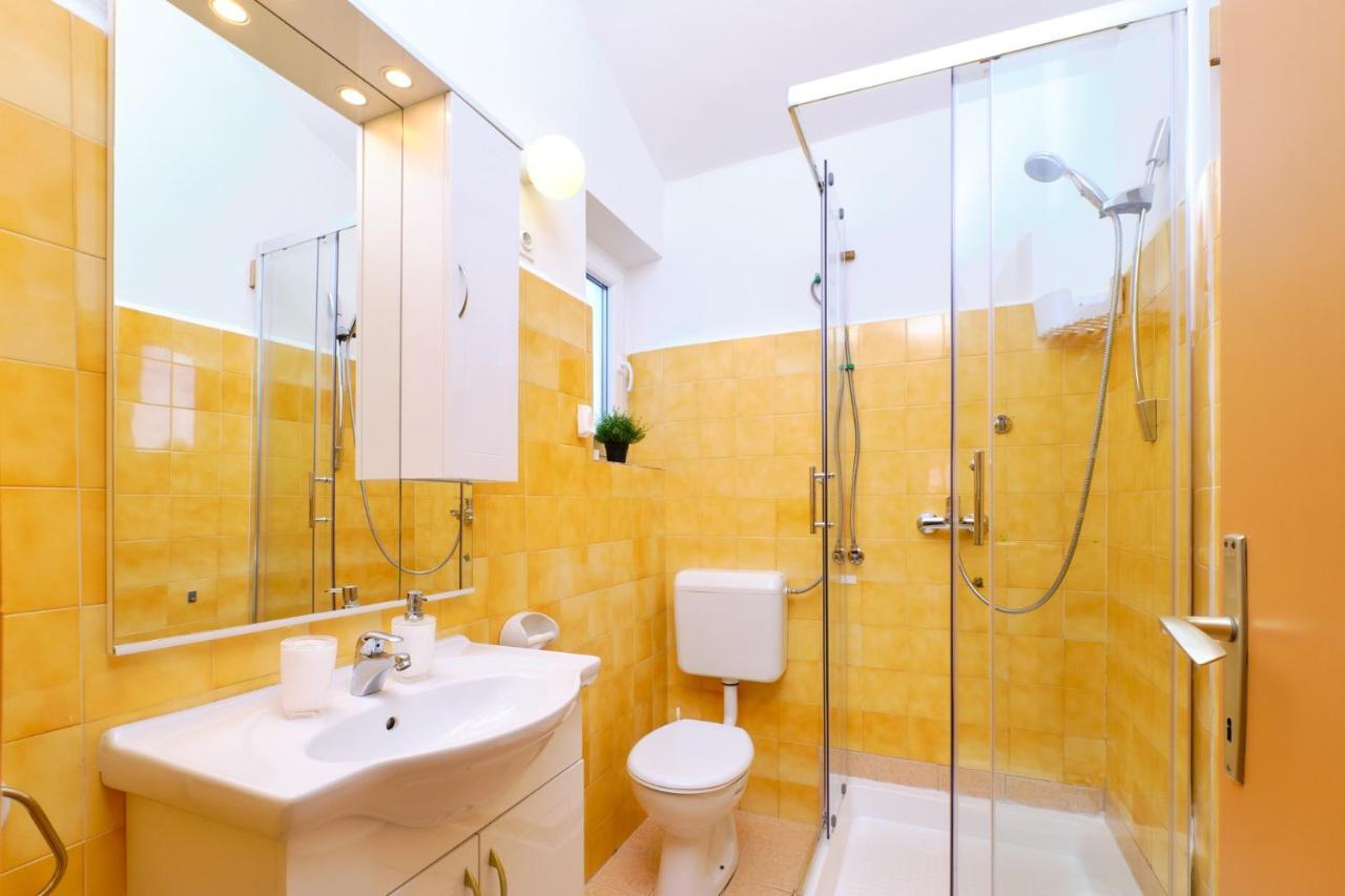 Apartments Vanda Mali Lošinj Eksteriør billede