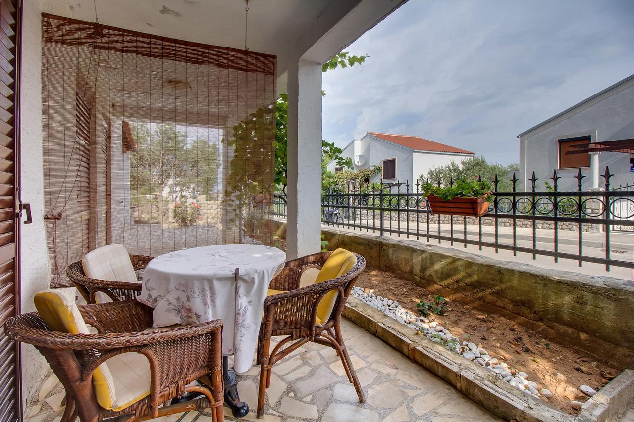 Apartments Vanda Mali Lošinj Eksteriør billede